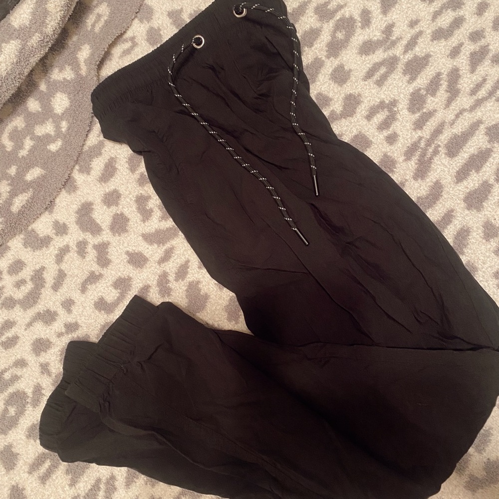 Size medium joggers